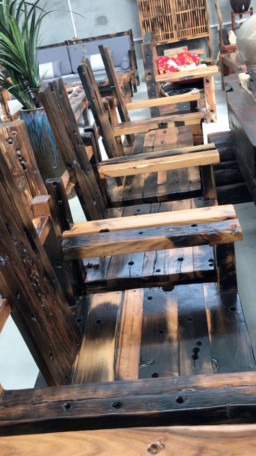 深圳原色旧船木椅子的相关图片